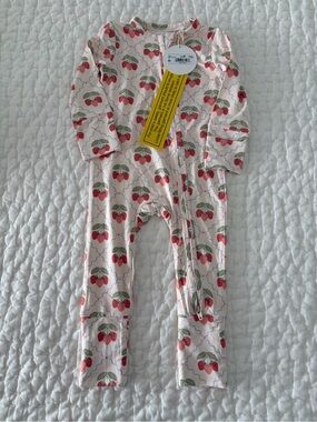 NWT Angel Dear/Altar'd State Kids Bamboo Strawberry Convertible Romper Pajama